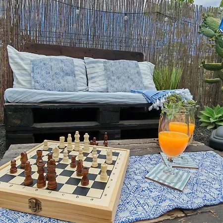 Alinico House Con Jardin Privado Y Azotea Hébergement de vacances *